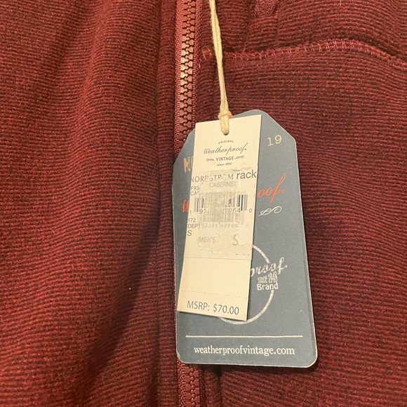 NWT maroon weatherproof vintage zip up with faux fur inside. - Picture 9 of 9